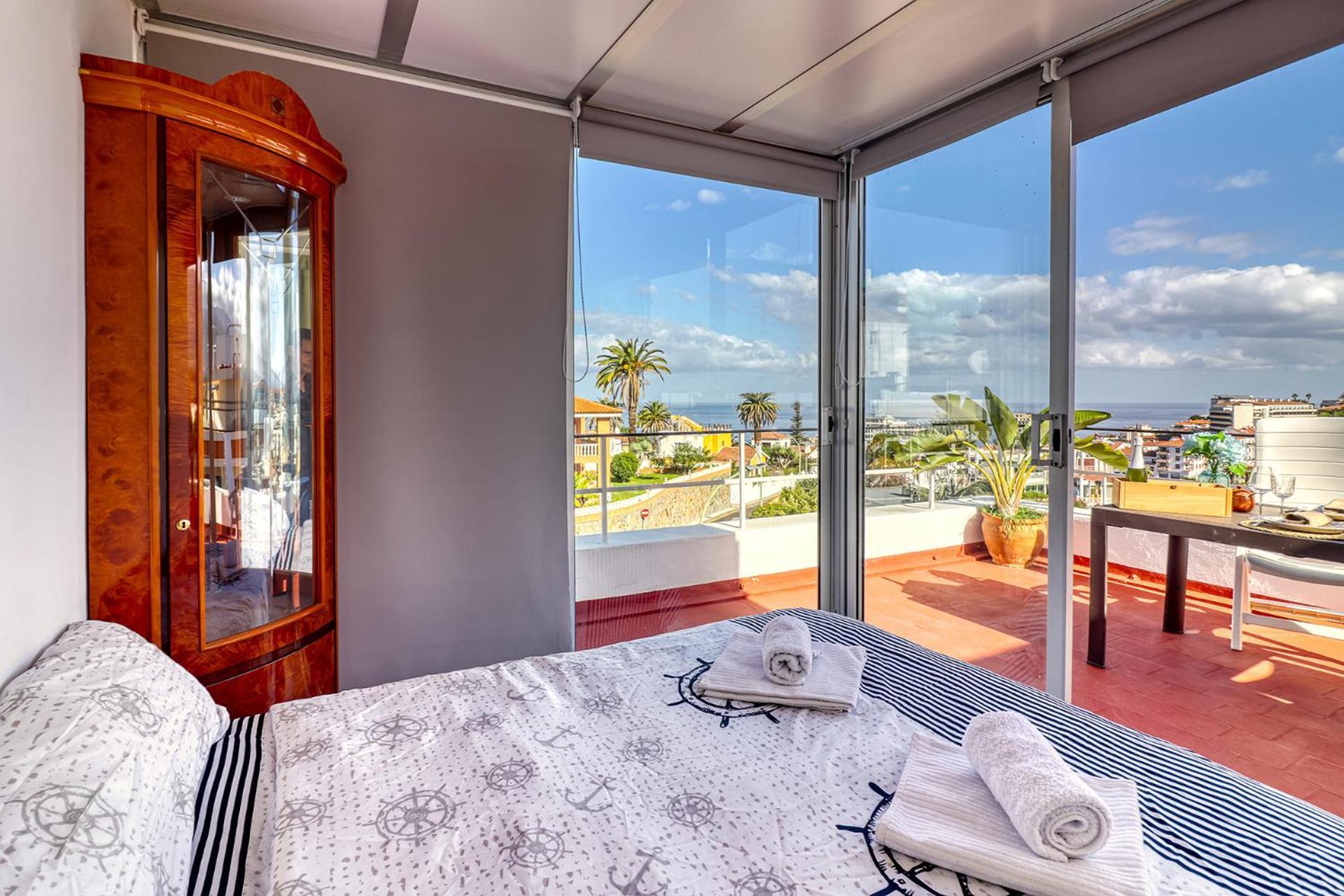 Spacious Penthouse With King-Size Bed, Huge Terrace, Ocean & Teide View Пуерто де ла Крус Екстериор снимка