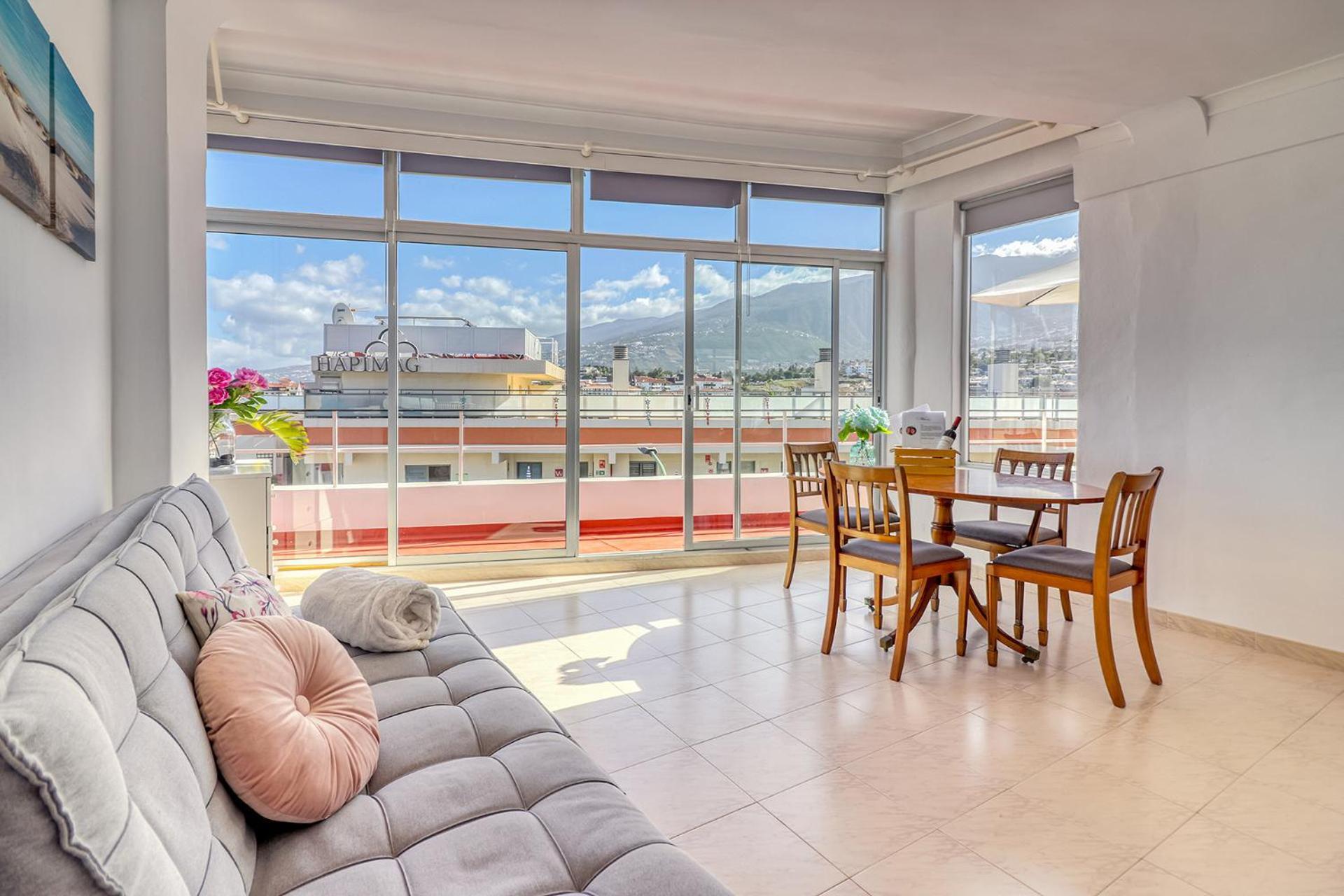Spacious Penthouse With King-Size Bed, Huge Terrace, Ocean & Teide View Пуерто де ла Крус Екстериор снимка