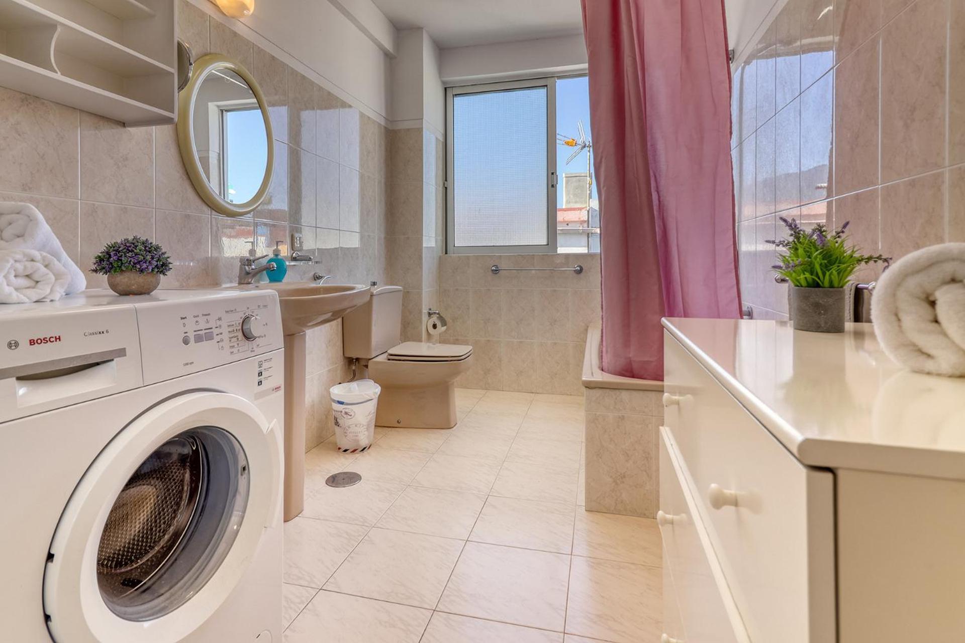 Spacious Penthouse With King-Size Bed, Huge Terrace, Ocean & Teide View Пуерто де ла Крус Екстериор снимка