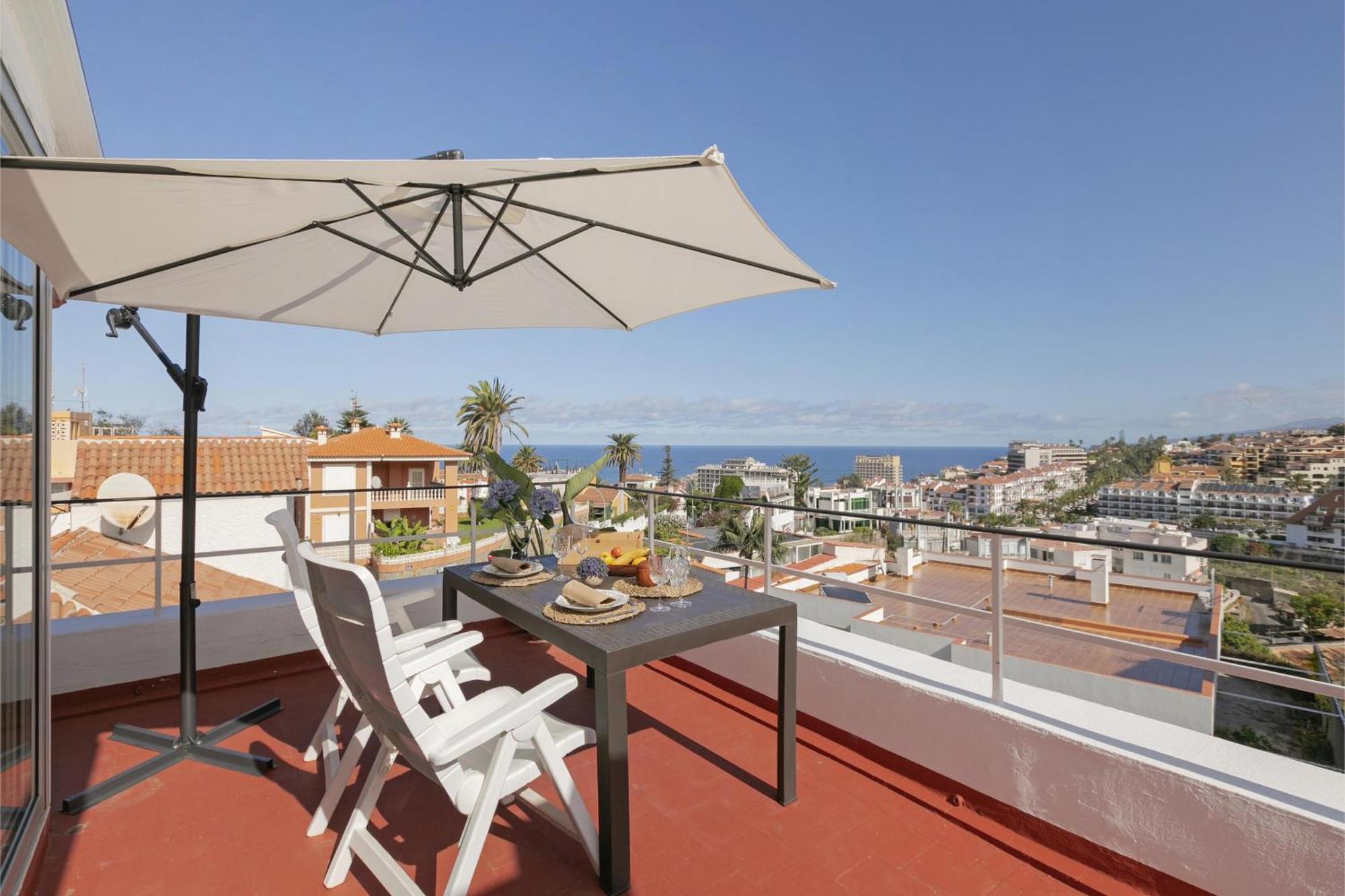 Spacious Penthouse With King-Size Bed, Huge Terrace, Ocean & Teide View Пуерто де ла Крус Екстериор снимка
